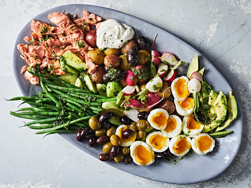 Niçoise Tuna Salad With Dijon Dressing