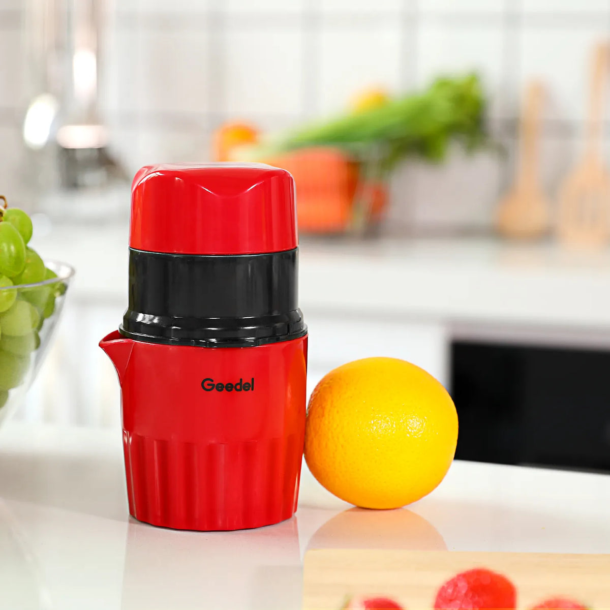 Portable Geedel Manual Juicer - Easy Squeeze Fresh Cold Press Juice Maker - Non-Electric Hand Juicer for Healthy Drinks